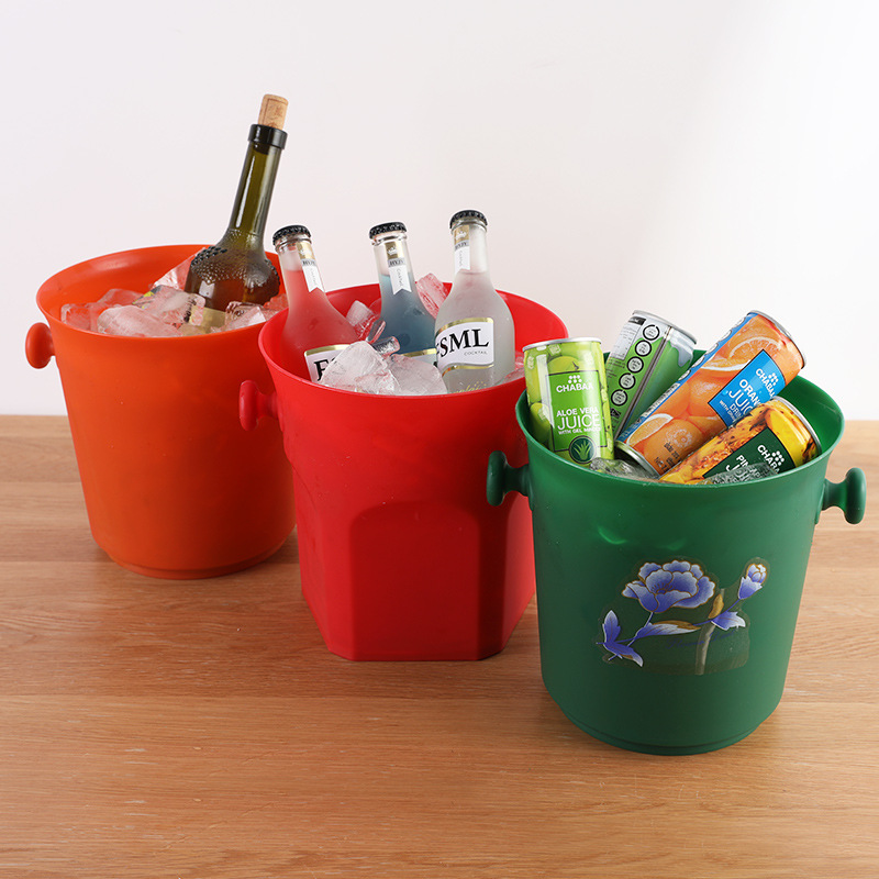 Party Plastic Ice Bucket