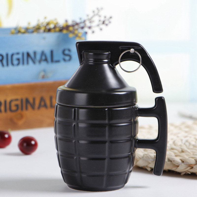 Novelty Ceramic Grenade Coffee Mug with Lid Funny Grenade Coffee Cup with Lid Cool Coffee Cup Gift
