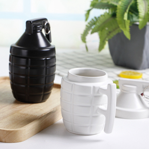 Novelty Ceramic Grenade Coffee Mug with Lid Funny Grenade Coffee Cup with Lid Cool Coffee Cup Gift