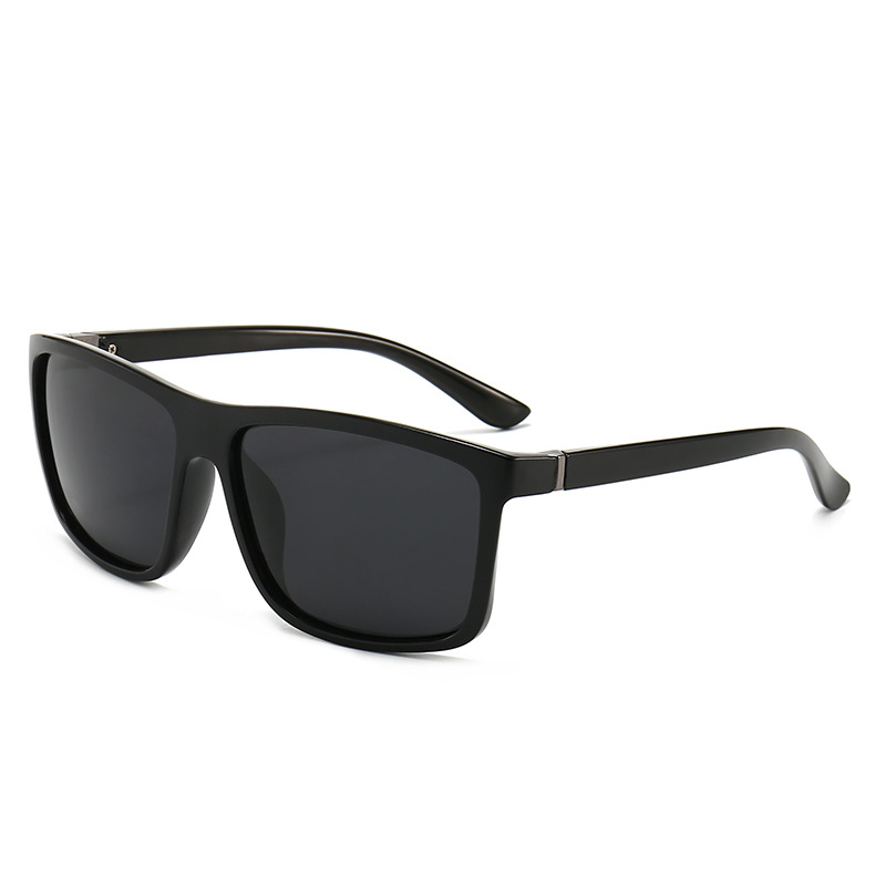 Black Metal-framed Sunglasses